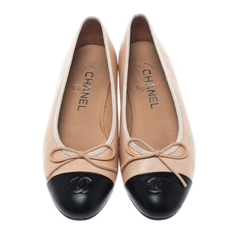 chanel 2 tone shoes|chanel two toned flats.